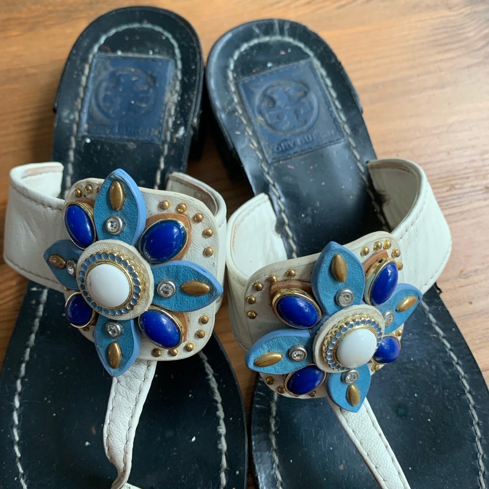 Tory Burch Leather T-Strap Sandals white floral block heels studded Accents